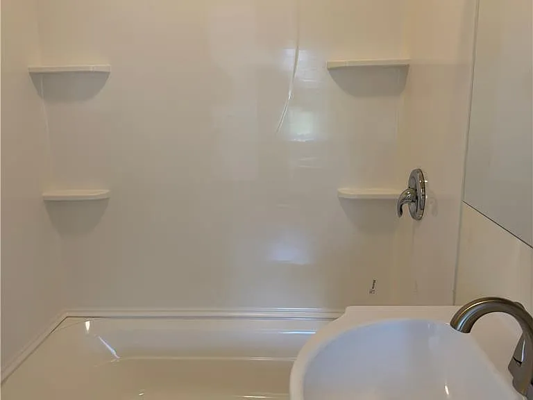214 N Saint Cloud St #4 — Photo 6