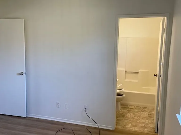 21300 Santa Barbara Dr — Photo 4