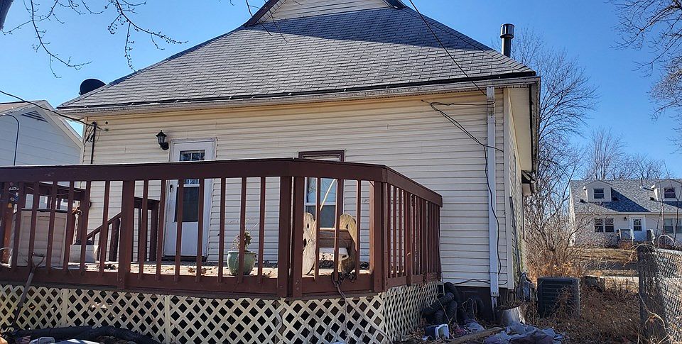 2nd image of 1437 S 24th St