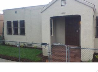 6808 Menlo Ave, Los Angeles, CA 90044