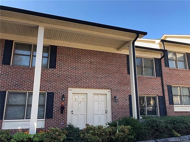 1st image of 149 Hillcrest Dr #149