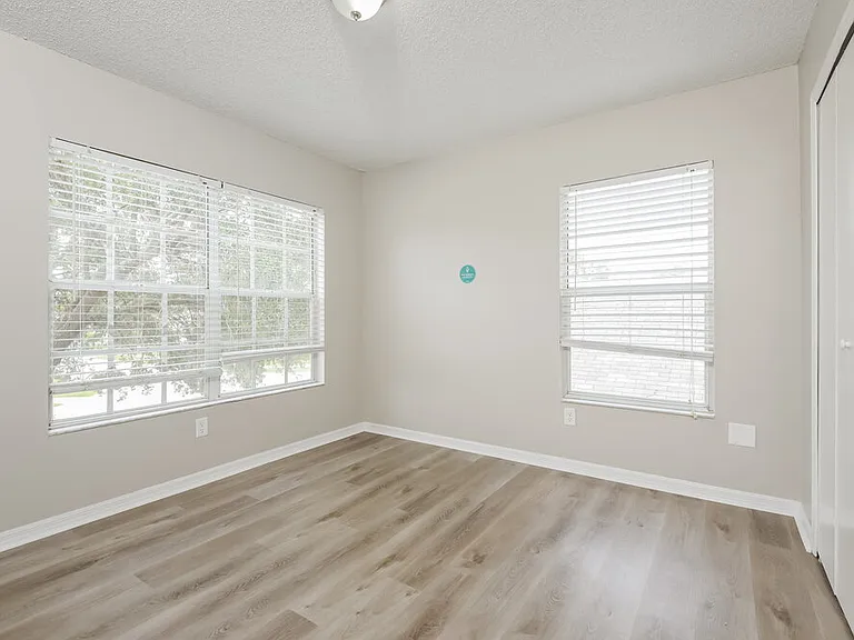 1060 Martin Blvd — Photo 13