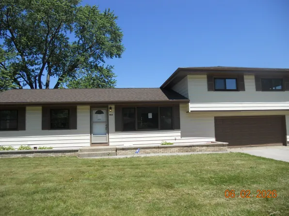 5834 Springfield Ave, Portage, IN 46368