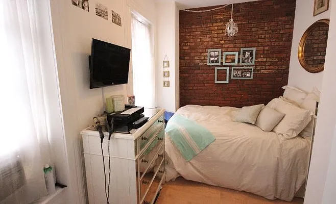 Rented by LJ Sloane Management | media 36