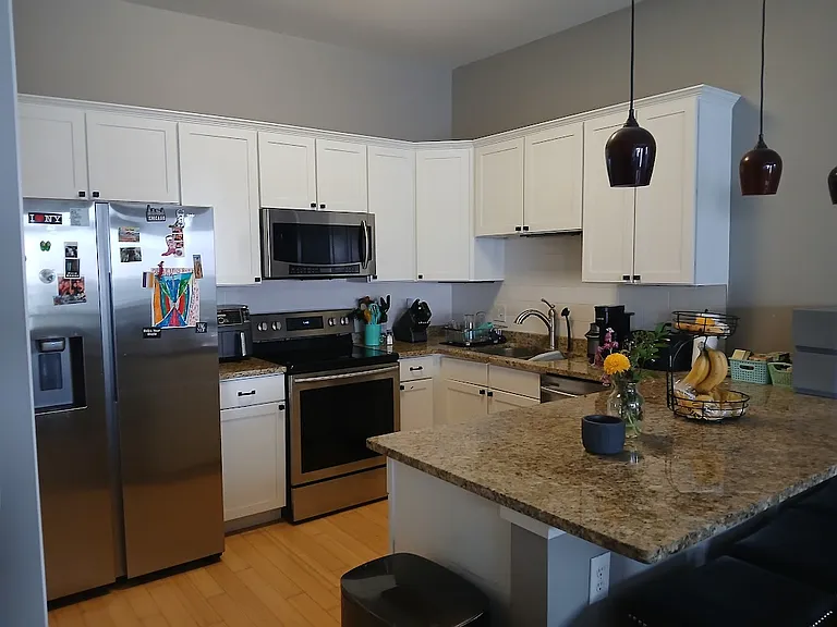721 E North St #4C — Photo 22