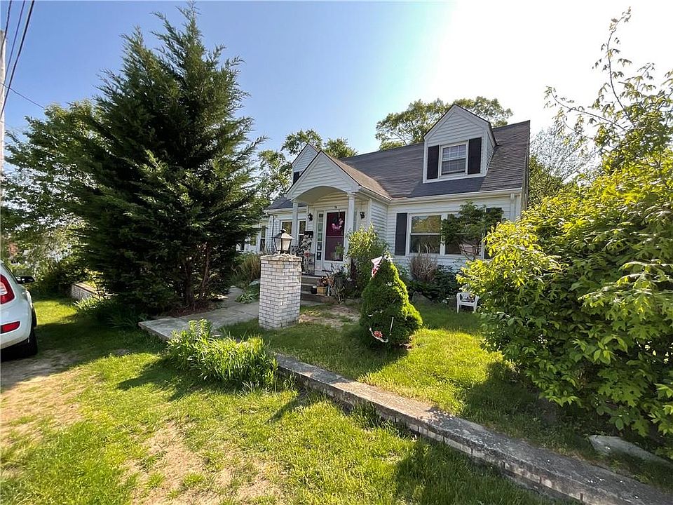 1st image of 74 Aberdeen St