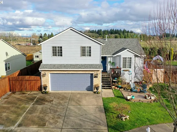 3243 Barnet St, Forest Grove, OR 97116