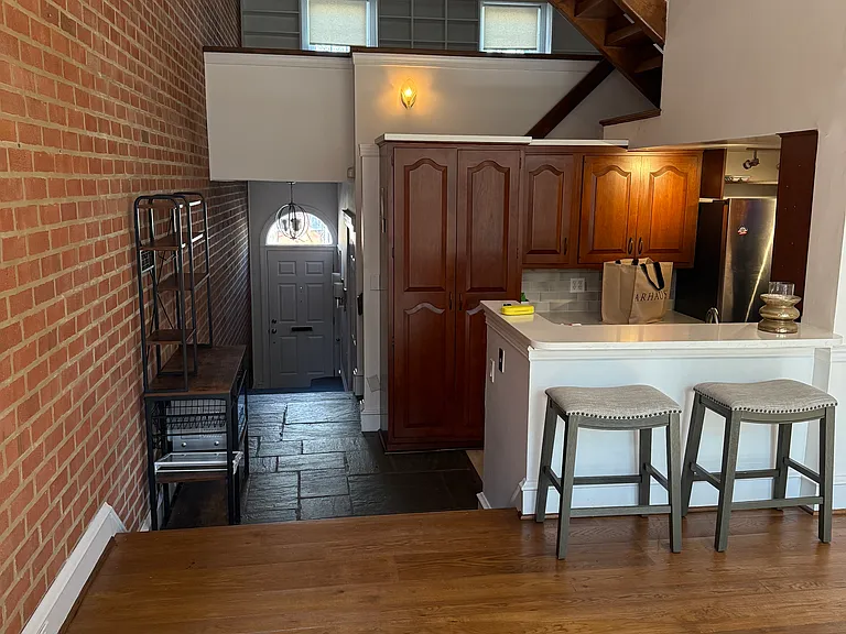 1510 N Rodney St — Photo 2