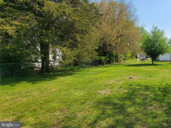 21 W Mispillion St, Harrington, DE 19952