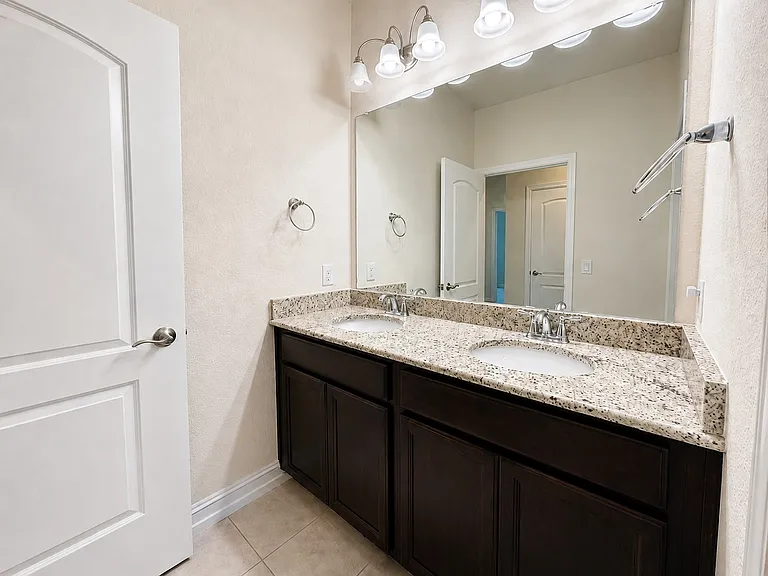 1501 Millican Ln — Photo 14