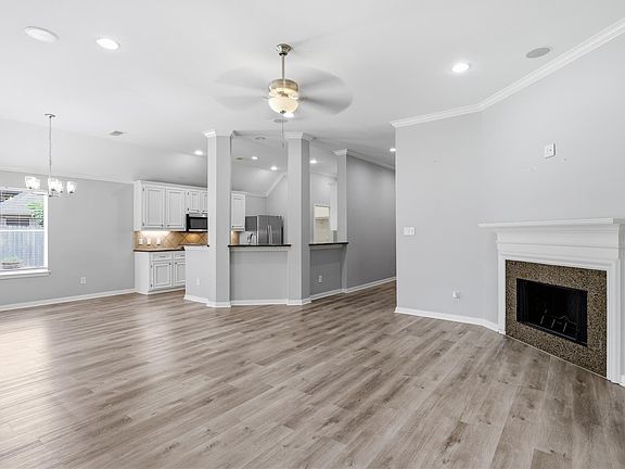 3rd image of 4503 Butler Springs Ln