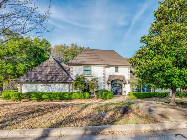 404 Havenwood Ln N, Fort Worth, TX 76112