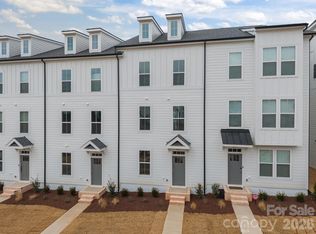 3216 Drift St, Charlotte, NC 28278