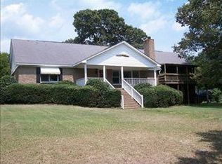 1460 Spring Hill Rd, Camden, SC 29020