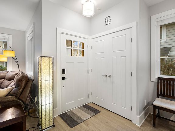 4th image of 12161 237th St #94