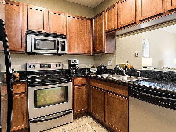 5th image of 1460 NW 3rd Pl APT 309
