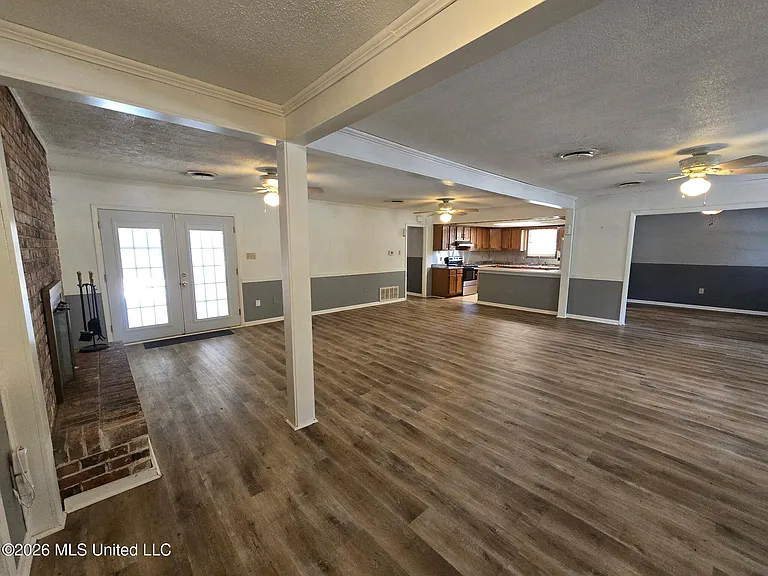12334 Fernwood Cv — Photo 6