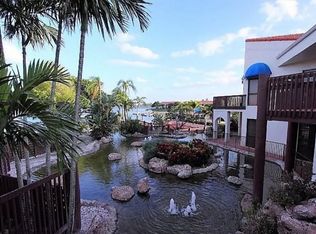 105 Republic Ct, Deerfield Beach, FL 33442