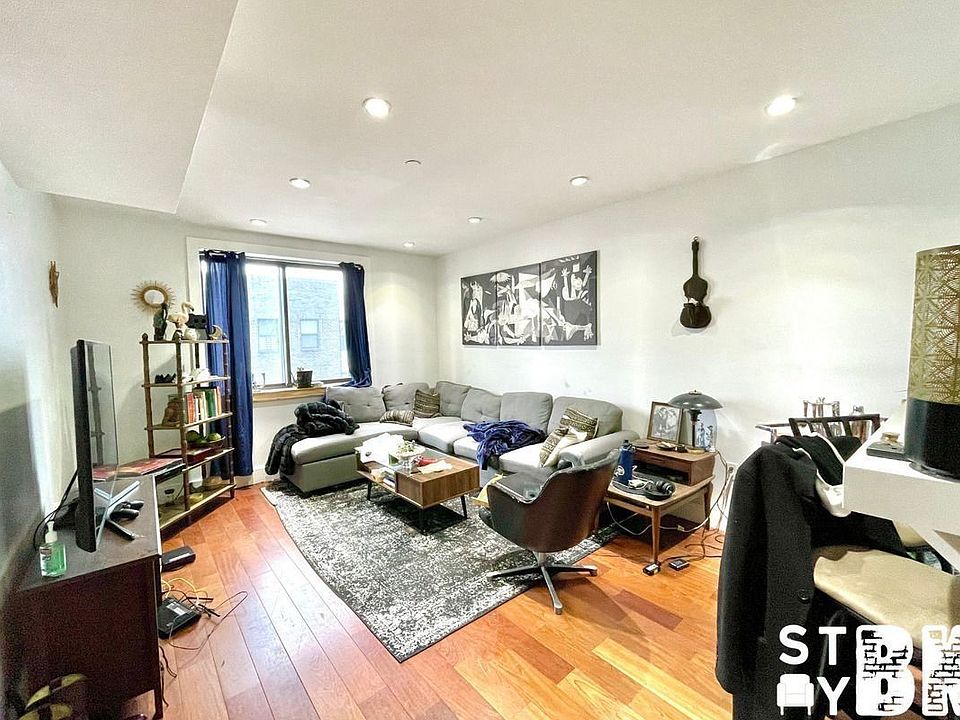 1st image of 18 Jefferson St #2F