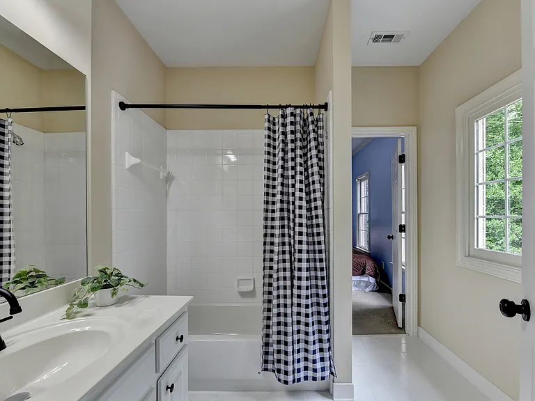 2051 Crown Vetch Ln — Photo 42