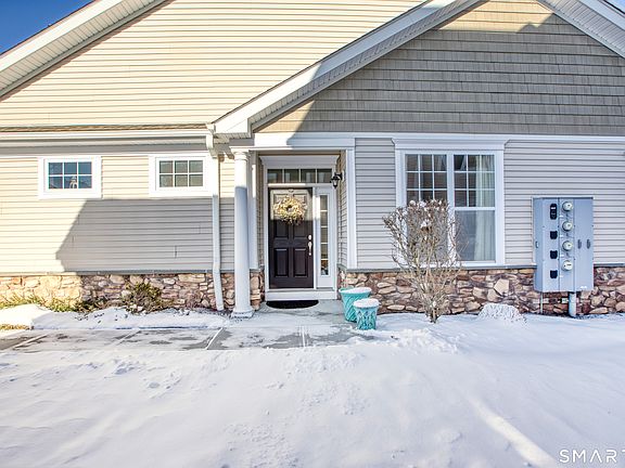 2nd image of 12 Briar Ridge Drive #12