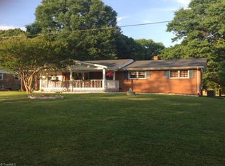 911 Harrison Crossroad Loop, Reidsville, NC 27320