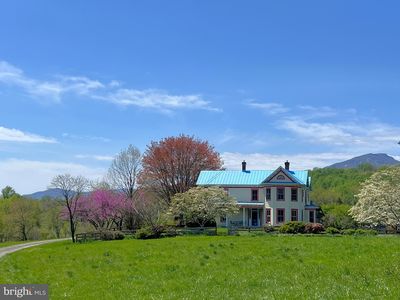 1 Belle Meade Ln, Sperryville, VA, 22740