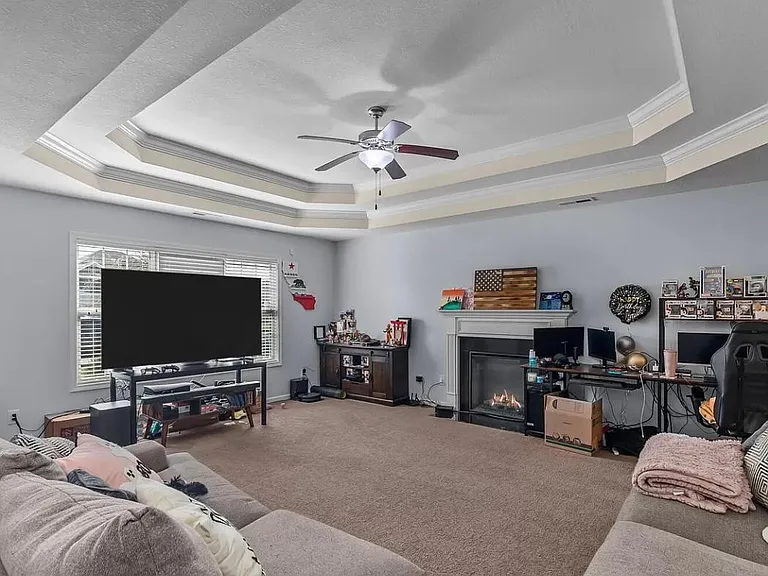 331 Merin Height Rd — Photo 3
