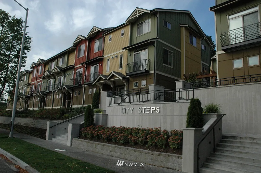 2180 Yakima Avenue #303 photo 1