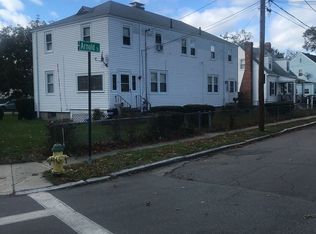 8 Arnold St, Braintree, MA 02184