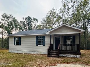 121 Brock Rd, Lucedale, MS 39452