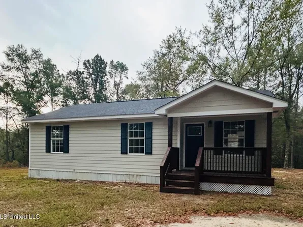 121 Brock Rd, Lucedale, MS 39452