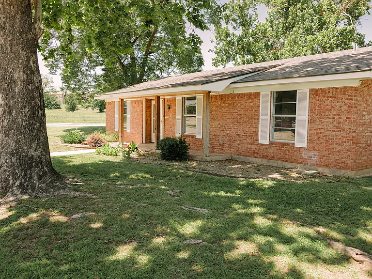 2611 Easy St — Photo 6
