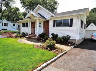 6 Virginia St, Tenafly, NJ 07670