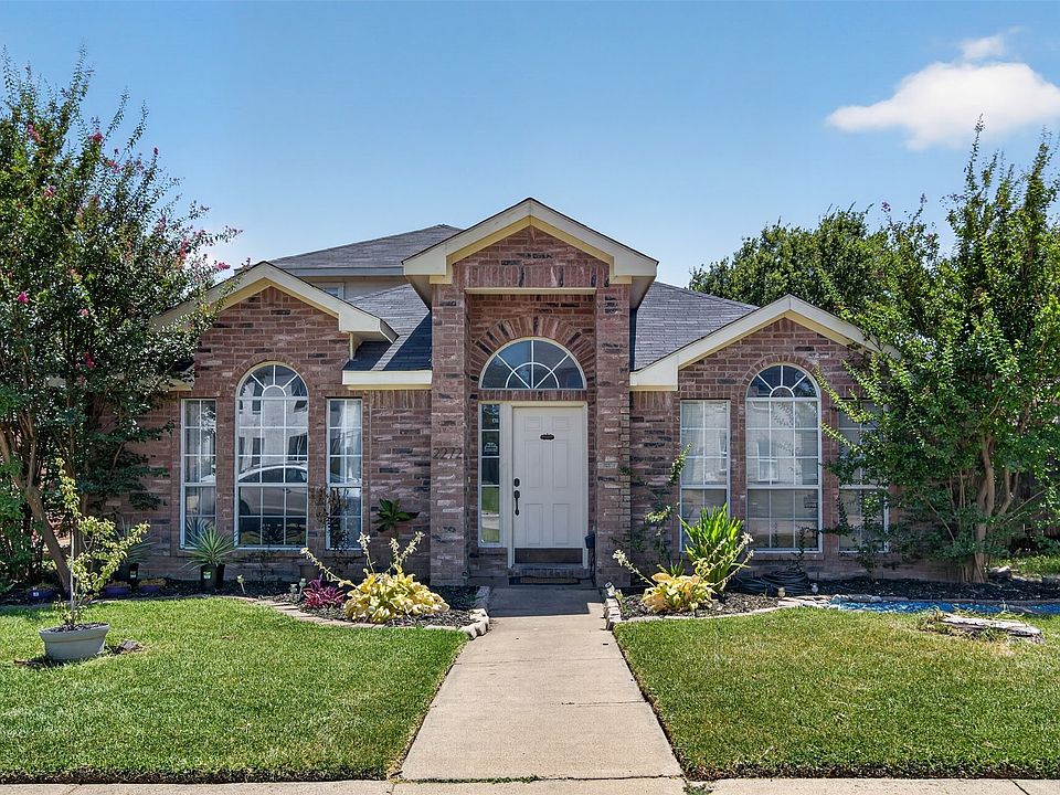 1st image of 2272 Bresee Dr
