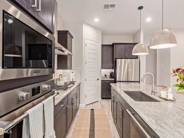 10203 W LONE CACTUS Drive, Peoria, AZ 85382