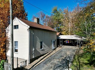 H 3184th Ln, Wheeling, WV 26003