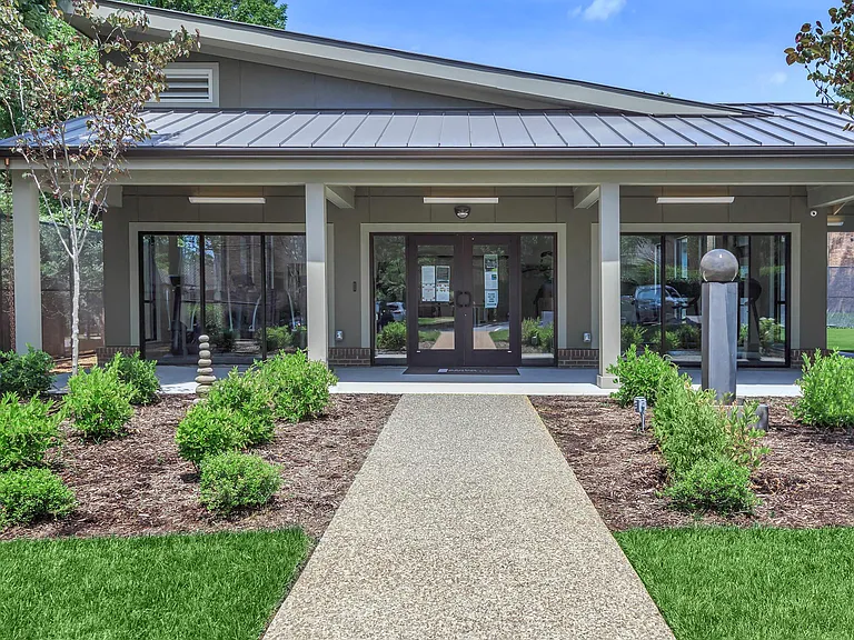 Gazebo Apartments — Photo 60