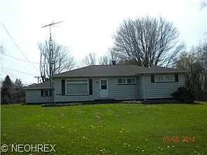 3615 Palmyra Rd SW photo 1