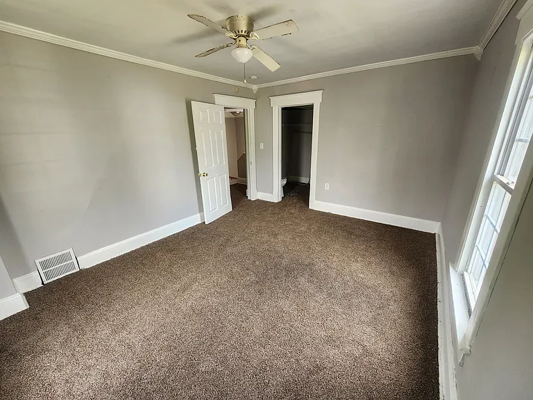 710 Prospect Ave SW — Photo 10