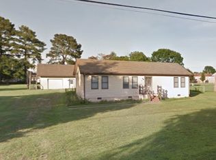 748 Rebecca St, Franklin, VA 23851