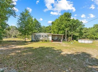 8151 Hamster Dr, Zephyrhills, FL 33540