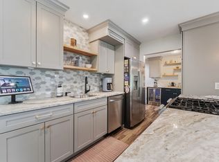 36 N Stone Mill Dr #1224, Dedham, MA 02026