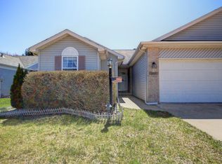 1409 Countryside Pl, Champaign, IL 61821