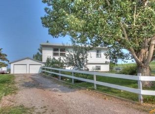 205 Chickadee Ct, Box Elder, SD 57719