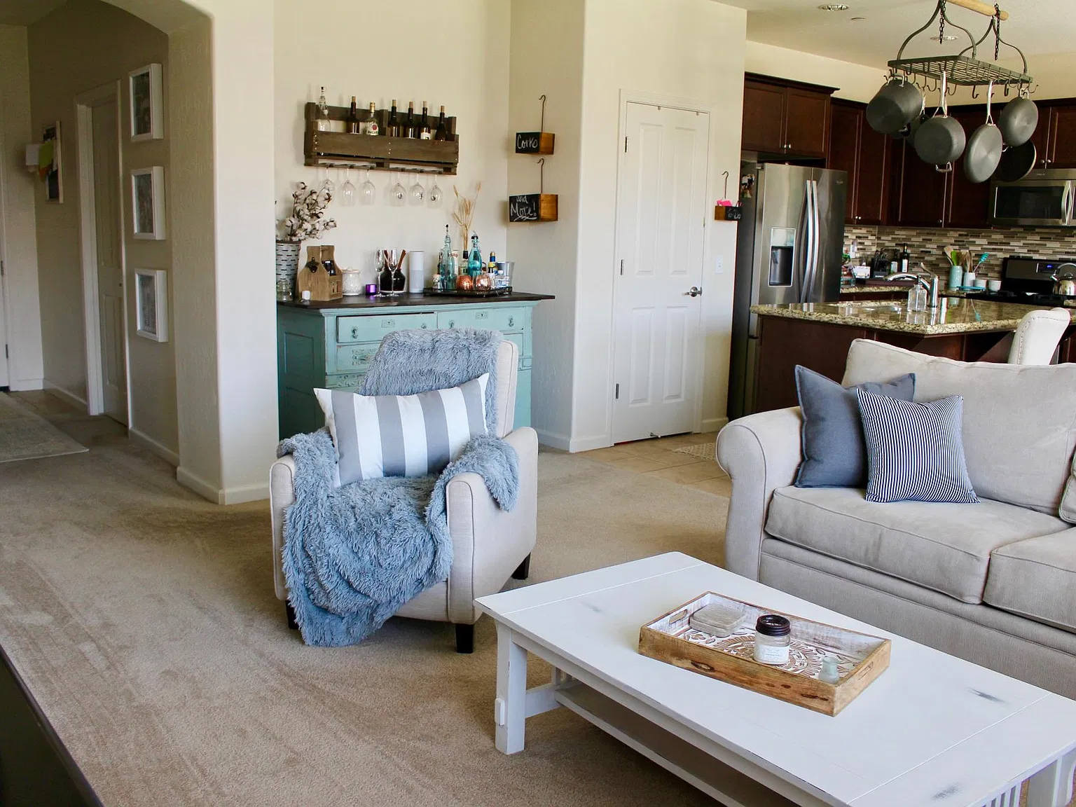4 bed, 1570 sqft, $2,650 — Photo 4