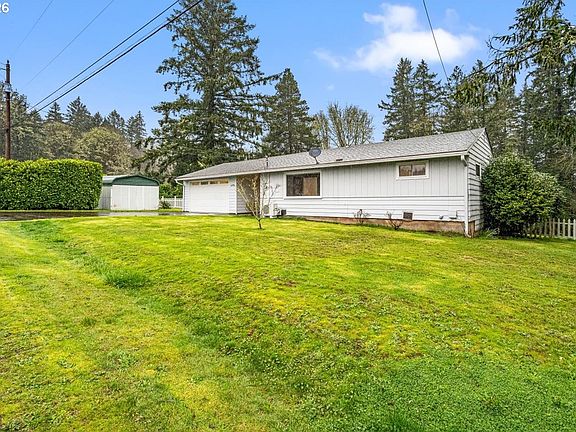 3rd image of 45777 SW Maple Ln