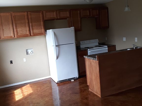 5th image of 691 Jill Ln APT C