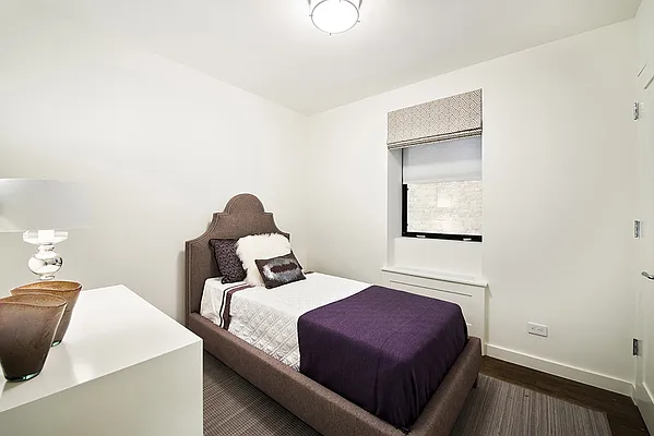 Sold by Nest Seekers International | media 30