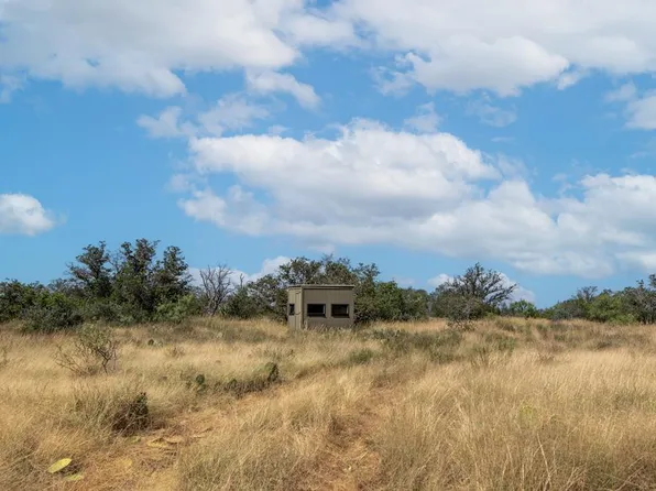 330 Axis Ct, Melvin, TX 76858